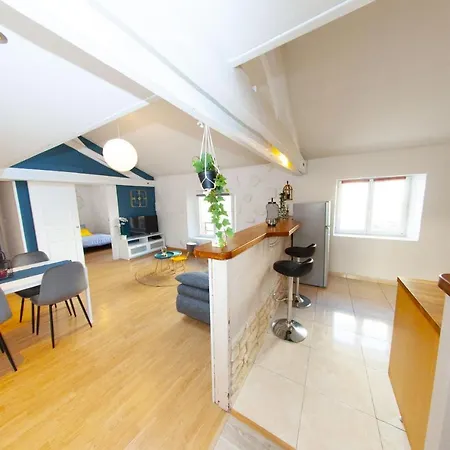 Apartment Magnolia-6 Min De La Gare - Baignoire Balneo- Wifi Gratuit *