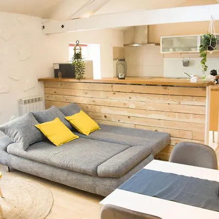 Magnolia-6 Min De La Gare - Baignoire Balneo- Wifi Gratuit Apartment Melun